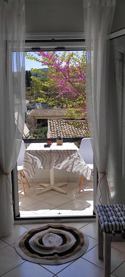 Appartement Boho - Near Restaurants, Bus And Beaches Liapades